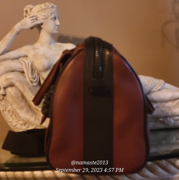 L.A.M.B. by Gwen Stefani Studded Front Pocket Crossbody Bag Luxury Designer #516 - Picture 8 of 13